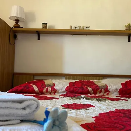 Apartment Mario's Sweet